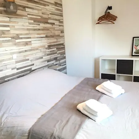 Holiday home Noun & Joul Chef-du-Pont